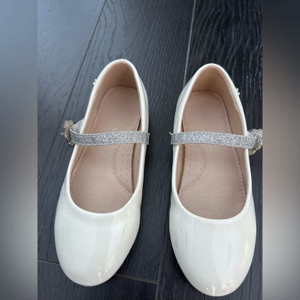 Elegant White Kids Shoes with Silver Strap